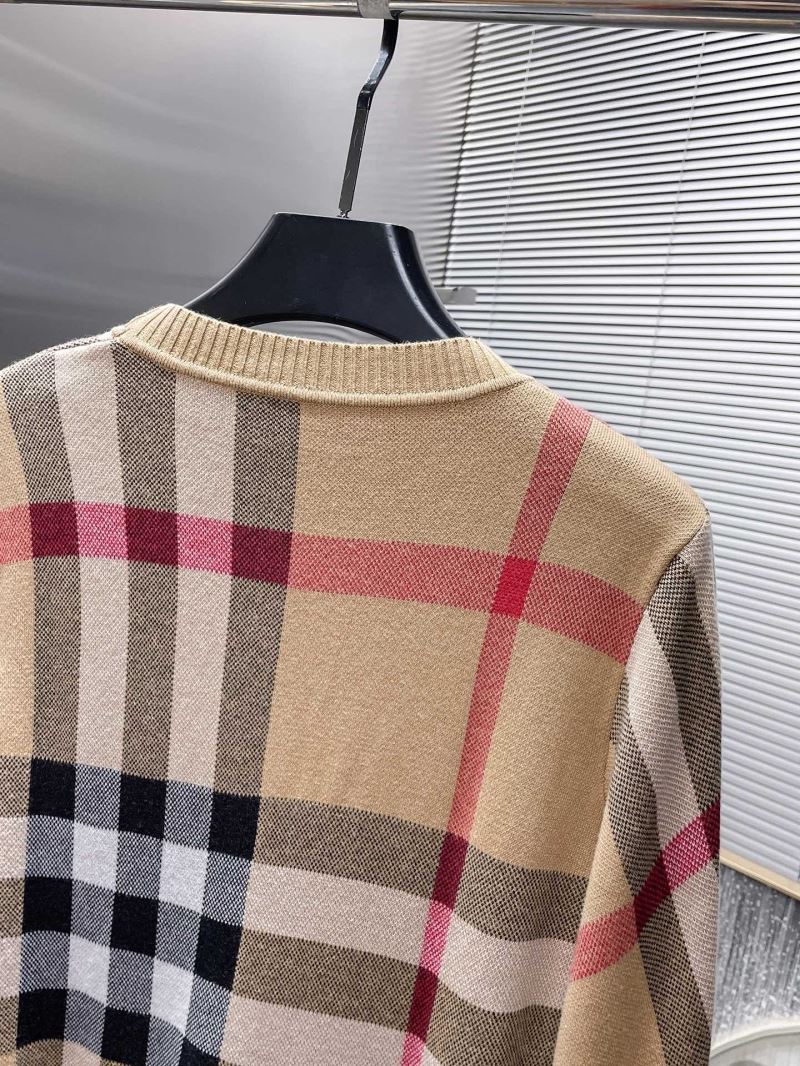 Burberry Sweaters